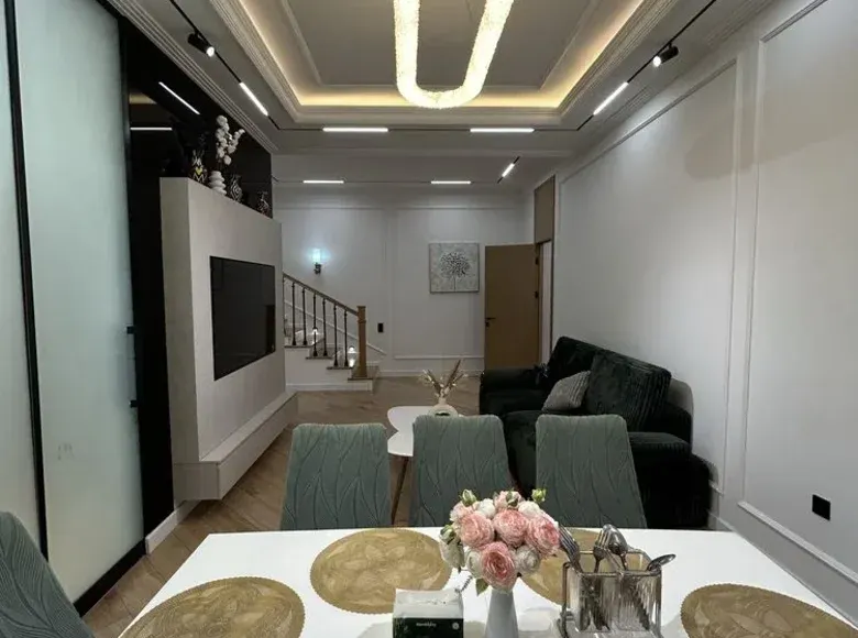 Ижарага берилади 5 хонали квартира, 300 м², 7/8 қават — Юнусобод тумани