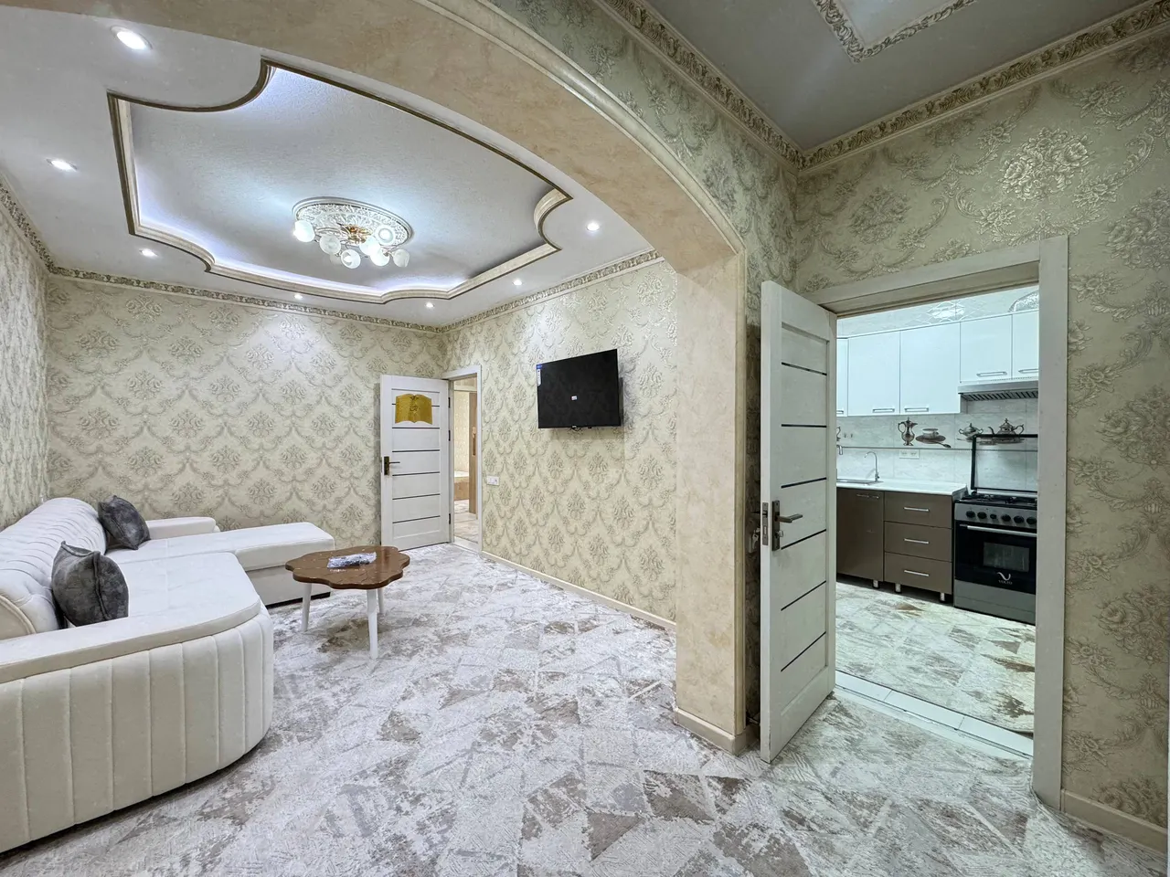 Сотилади 3 хонали квартира, 65 м², 2/4 қават — Чилонзор тумани