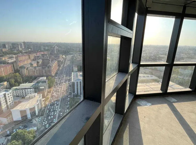 Sotiladi 2 xonali kvartira, 56 m², 24/48 qavat — Yakkasaroy tumani