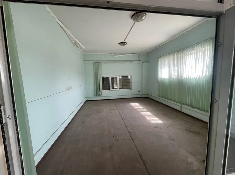 Ижарага берилади тижорат биноси, 816 м² — Бектемир тумани