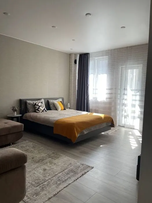 Ижарага берилади 3 хонали квартира, 70 м², 2/4 қават — Миробод тумани