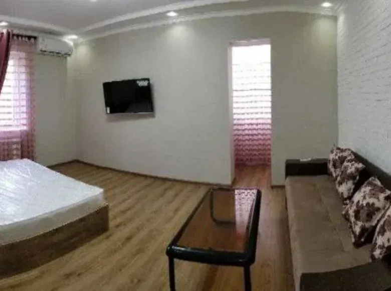 Сдаётся комната, 52 м², 3/9 этаж — Мирабадский район