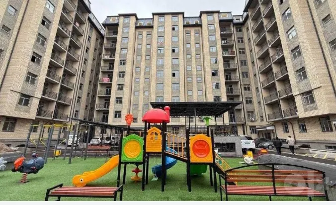 Сотилади 3 хонали квартира, 84 м², 3/9 қават — Сергели тумани