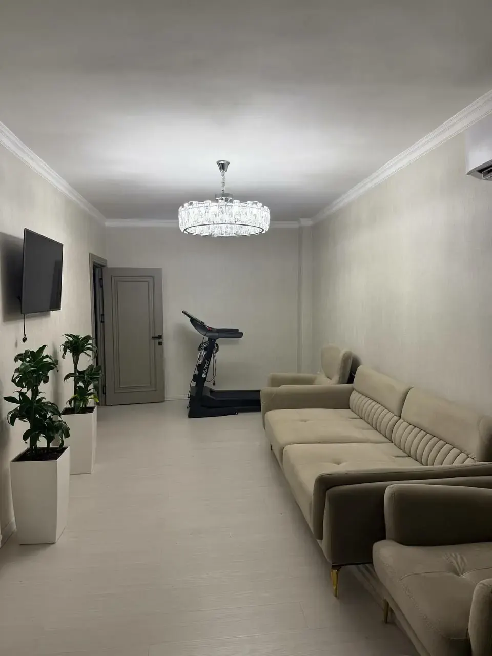 Сотилади 3 хонали квартира, 70 м², 2/4 қават — Юнусобод тумани