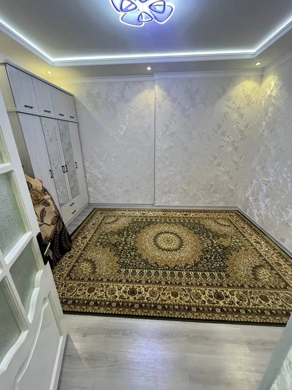 Ижарага берилади 2 хонали квартира, 50 м², 2/9 қават — Чилонзор тумани
