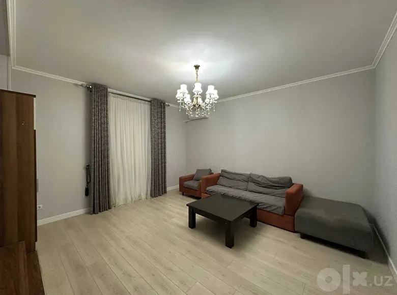 Сдаётся 5-комнатная квартира, 200 м², 9/10 этаж — Яккасарайский район