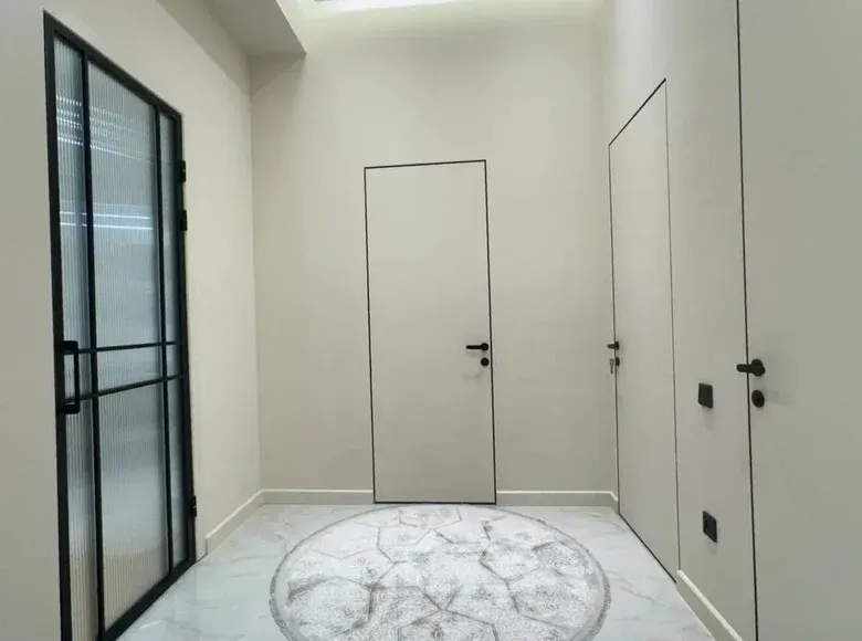 Ижарага берилади хона, 78 м², 4/7 қават — Мирзо Улуғбек тумани
