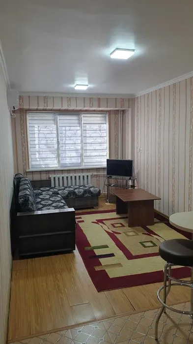 Сдаётся 1-комнатная квартира, 30 м², 2/9 этаж — Мирабадский район