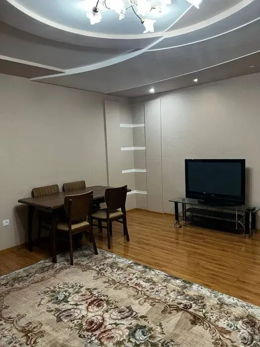 Ижарага берилади 3 хонали квартира, 80 м², 3/4 қават — Мирзо Улуғбек тумани