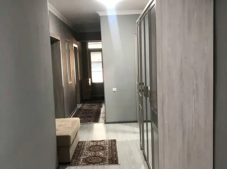 Sotiladi 3 xonali hovli uy, 90 m² — Mirzo Ulugʻbek tumani