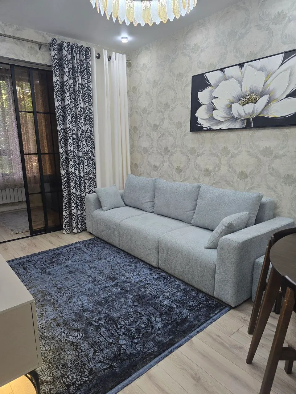 Sotiladi 2 xonali kvartira, 56 m², 3/4 qavat — Yakkasaroy tumani