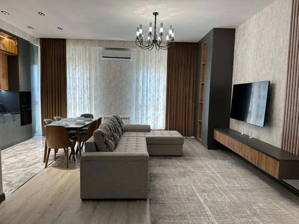 Сдаётся 2-комнатная квартира, 80 м², 5/6 этаж — Мирабадский район