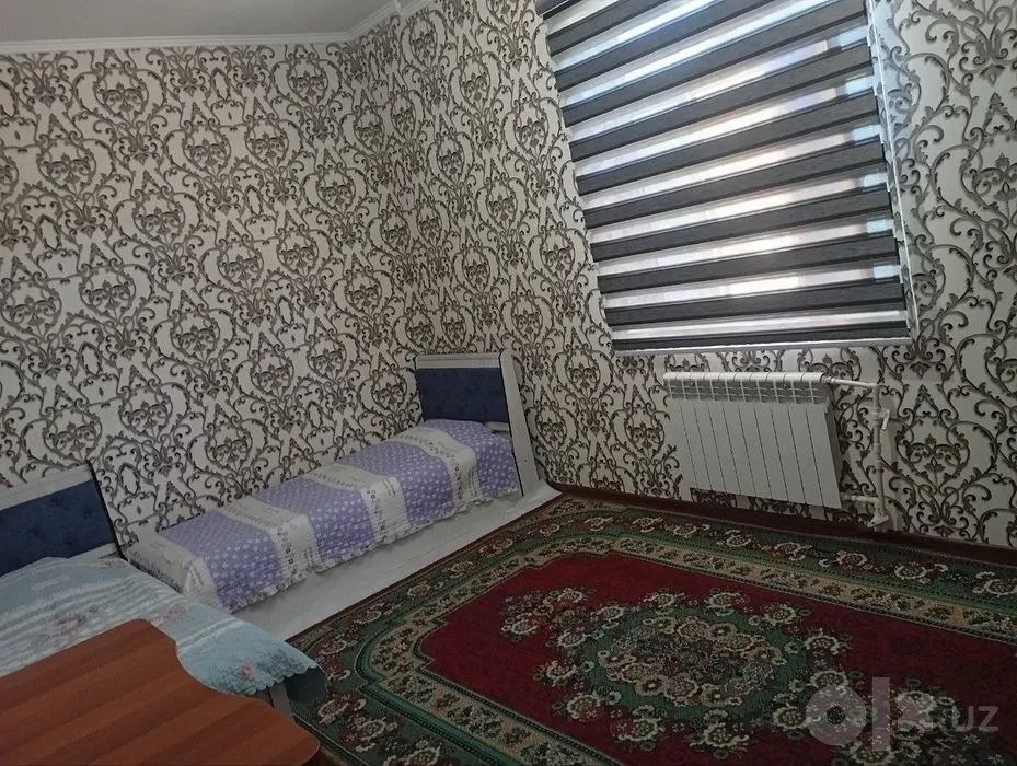 Сдаётся 4-комнатная квартира, 150 м², 1/1 этаж — Ташкентская область