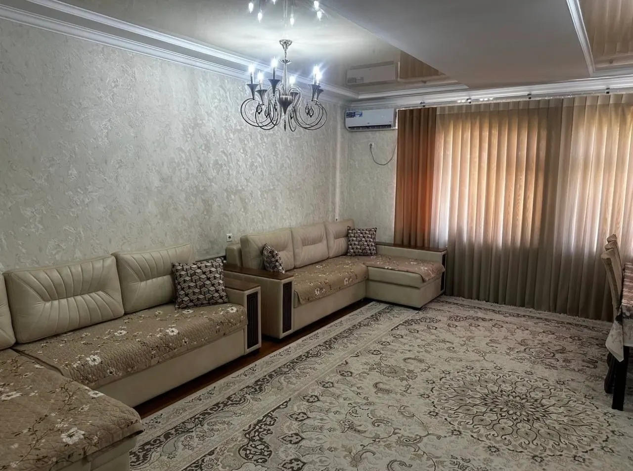 Продаётся 2-комнатная квартира, 68 м², 2/7 этаж — Янгихаётский район
