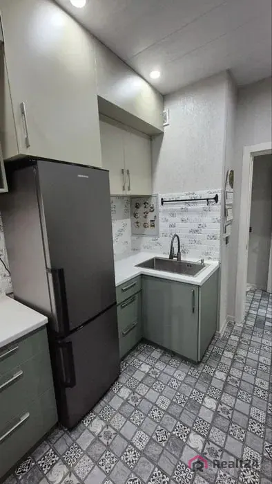 Sotiladi 2 xonali kvartira, 50 m², 9/10 qavat — Bektemir tumani