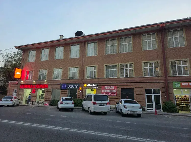 Сотилади тижорат биноси, 4200 м² — Миробод тумани