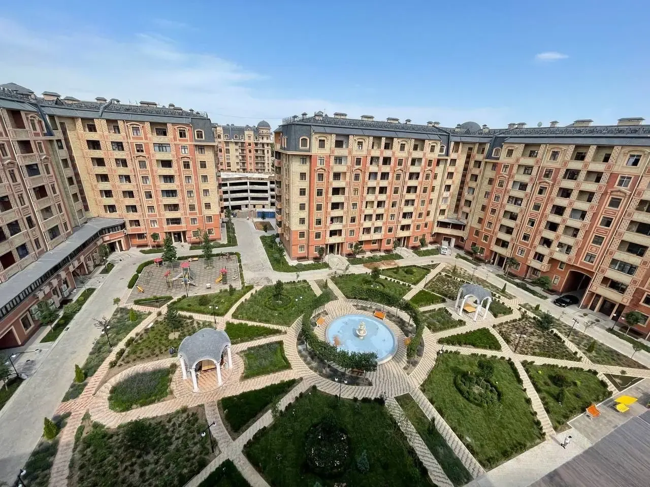 Сотилади 5 хонали квартира, 175 м², 7/8 қават — Яккасарой тумани