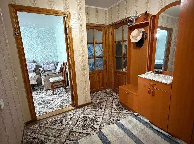 Sotiladi 3 xonali kvartira, 70 m², 3/4 qavat — Chilonzor tumani