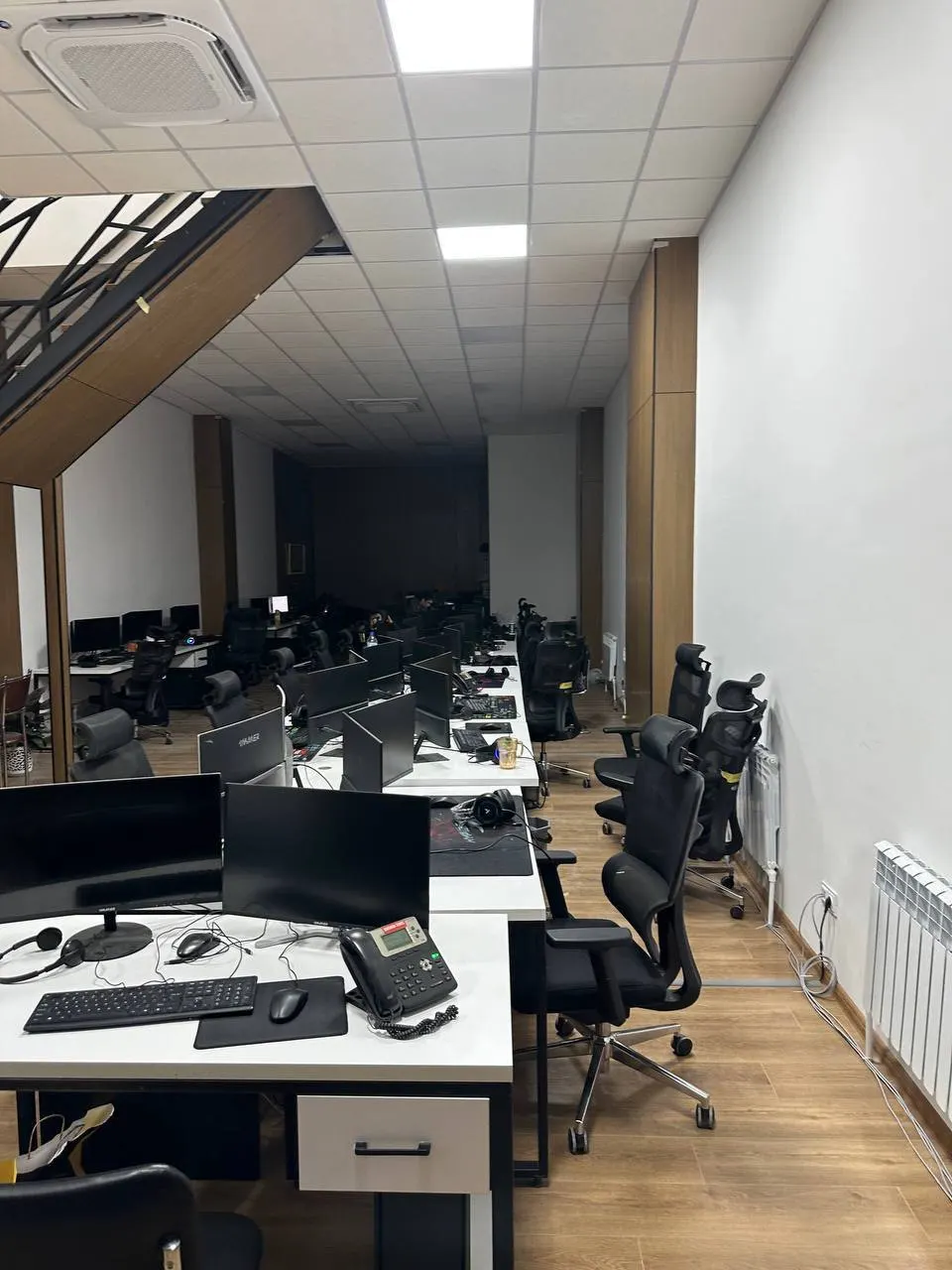 Сотилади тижорат биноси, 244 м², 2/2 қават — Юнусобод тумани