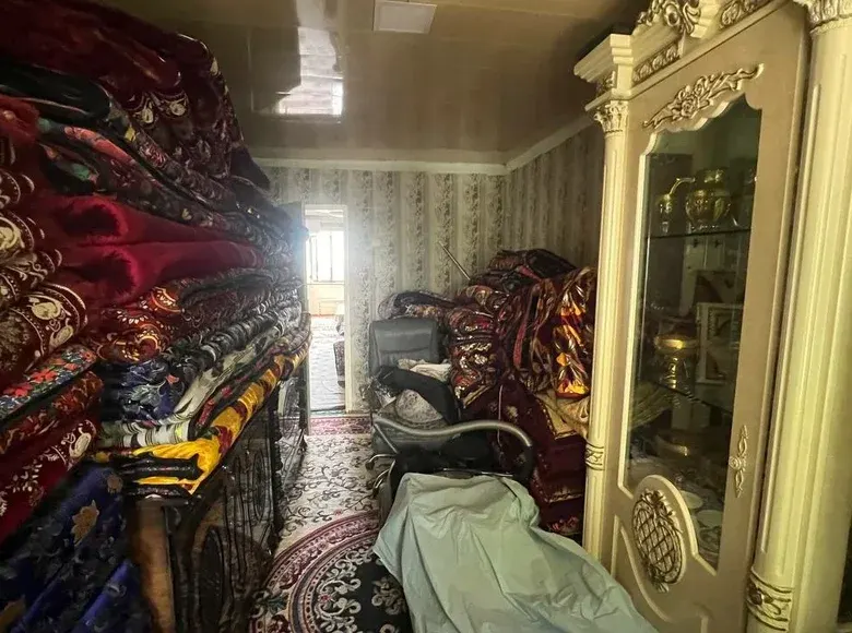 Sotiladi 3 xonali kvartira, 77 m², 2/2 qavat — Fargʻona shahri