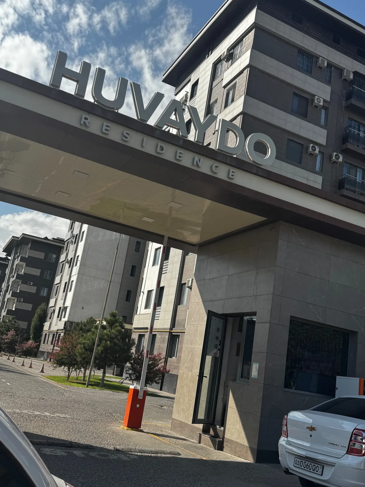 Sotiladi 4 xonali kvartira, 112 m², 1/6 qavat — Shayxontohur tumani