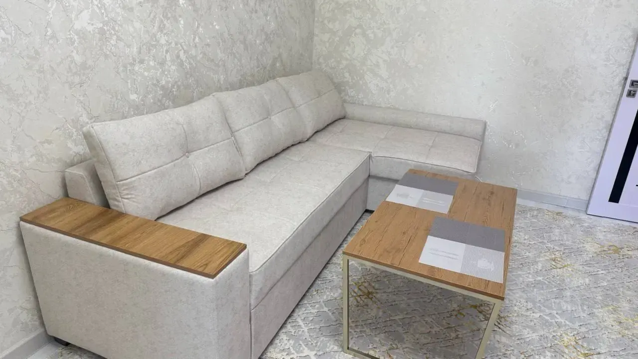 Сдаётся 1-комнатная квартира, 40 м², 2/4 этаж — Учтепинский район