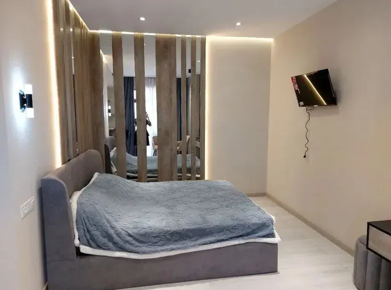 Продаётся 1-комнатная квартира, 33 м², 6/7 этаж — Юнусабадский район