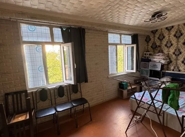 Продаётся 3-комнатная квартира, 60 м², 3/4 этаж — Яшнабадский район