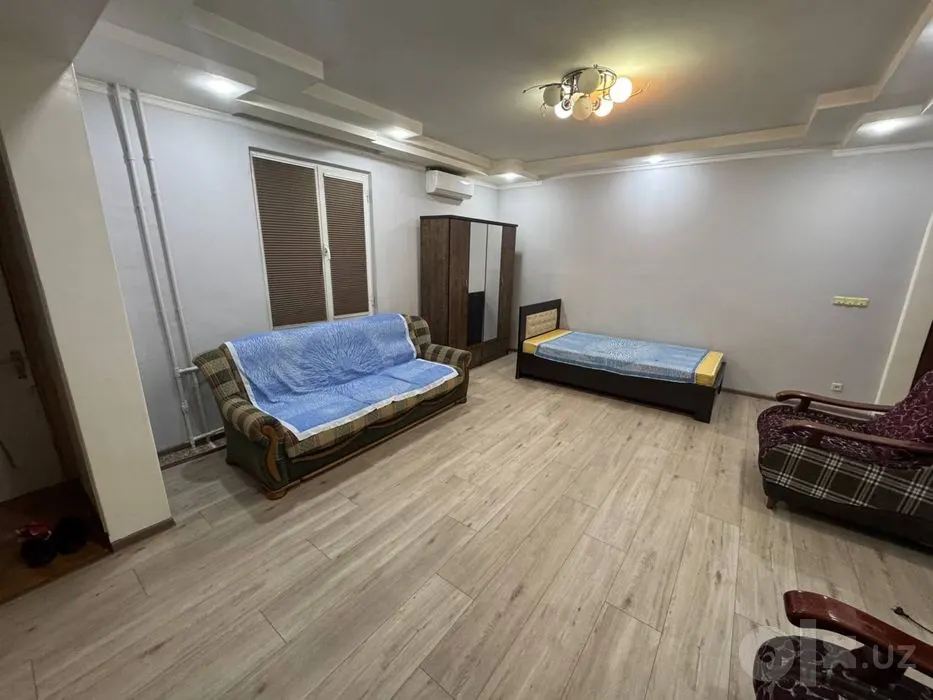 Ижарага берилади 1 хонали квартира, 42 м², 1/9 қават — Мирзо Улуғбек тумани