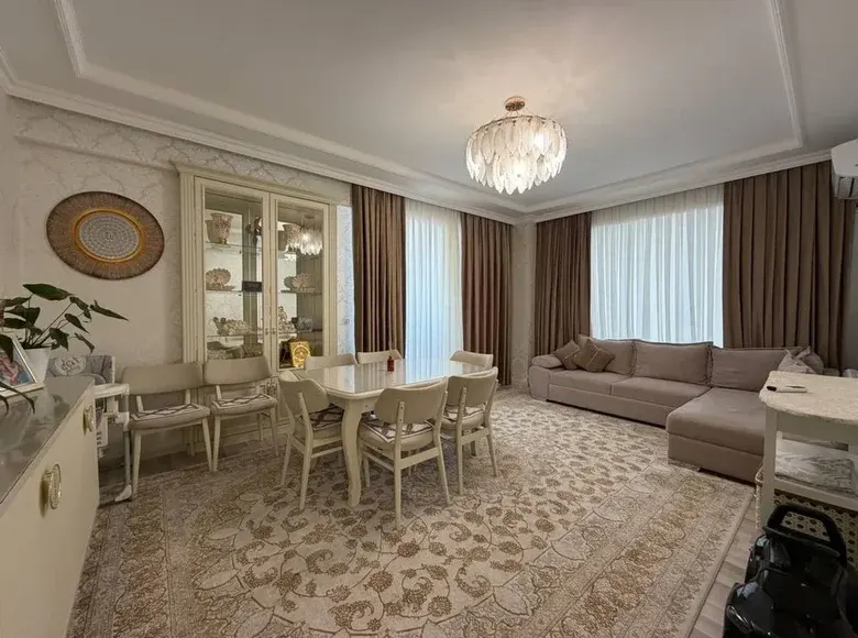 Продаётся 3-комнатная квартира, 88 м², 7/14 этаж — Яккасарайский район