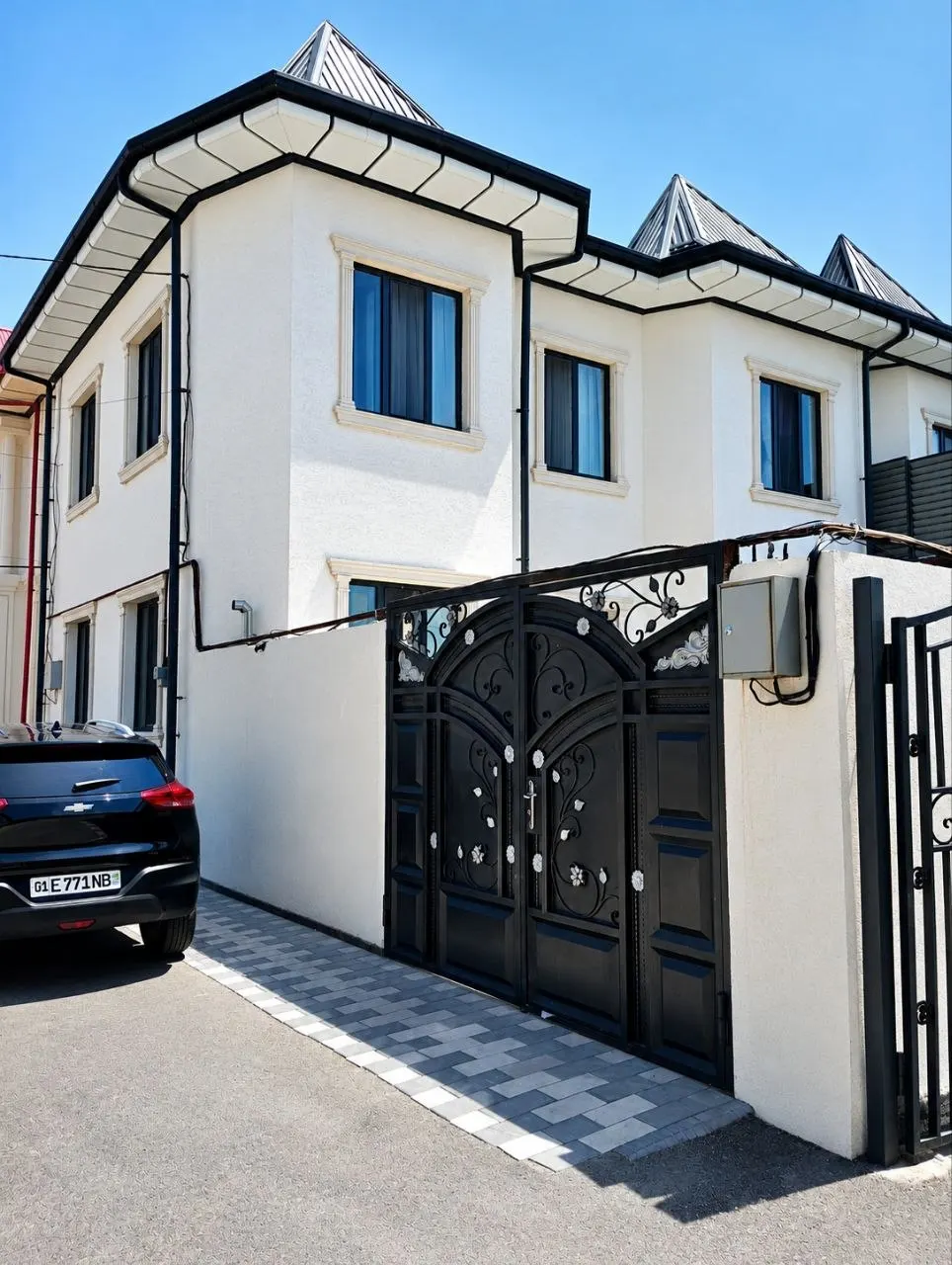 Продаётся 5-комнатный дом, 1,6 сот., 2 этажа — Сергелийский район