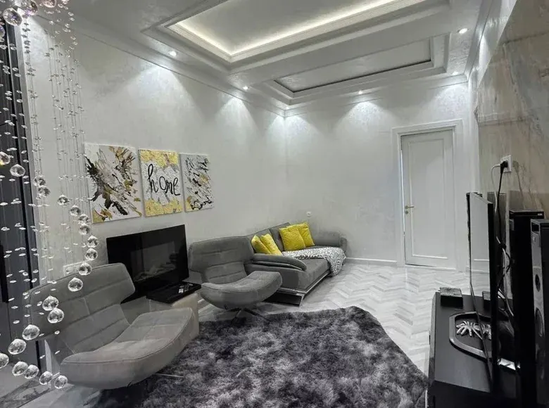 Сотилади 4 хонали квартира, 106 м², 9/10 қават — Миробод тумани