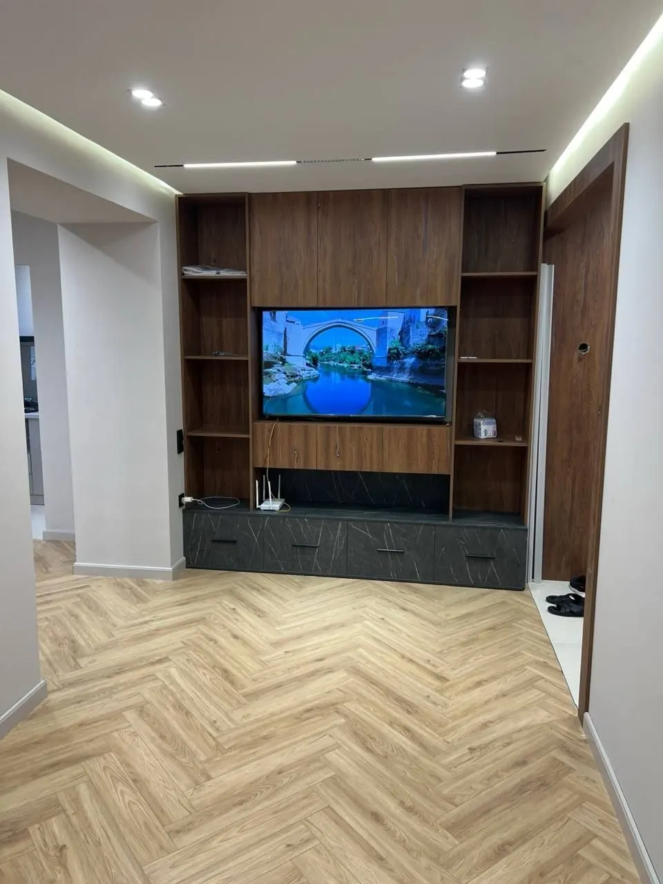 Sotiladi 1 xonali kvartira, 50 m², 4/4 qavat — Mirzo Ulugʻbek tumani