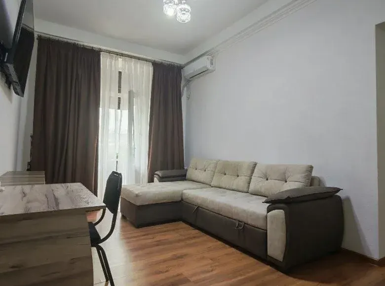 Сдаётся 2-комнатная квартира, 55 м², 2/4 этаж — Мирабадский район