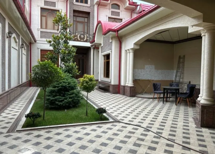 Сдаётся 6-комнатный дом, 3 сот., 300 м² — Яшнабадский район