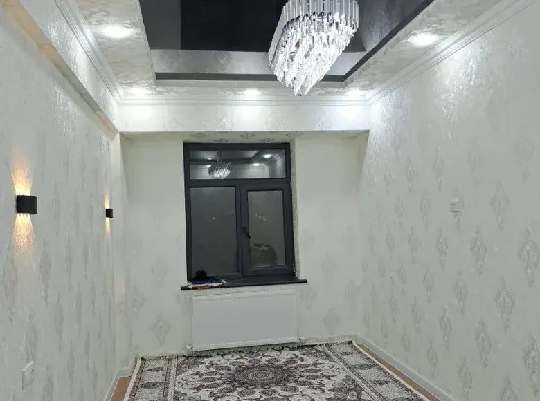 Продаётся 2-комнатная квартира, 83 м², 5/8 этаж — Бухара