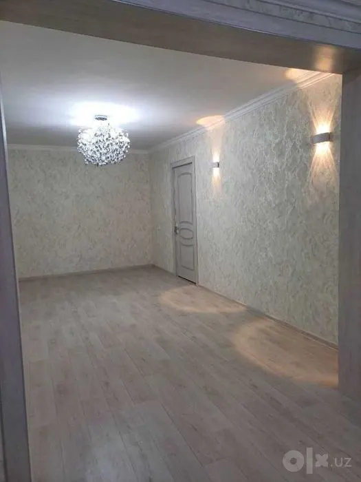 Продаётся 2-комнатная квартира, 57 м², 1/4 этаж — Бухара