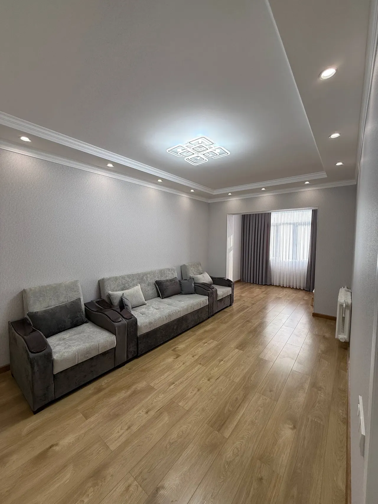 Ижарага берилади 2 хонали квартира, 60 м², 4/4 қават — Яккасарой тумани