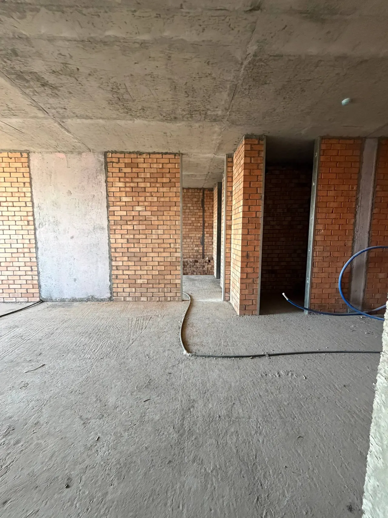 Сотилади 4 хонали квартира, 141 м², 12/14 қават — Мирзо Улуғбек тумани