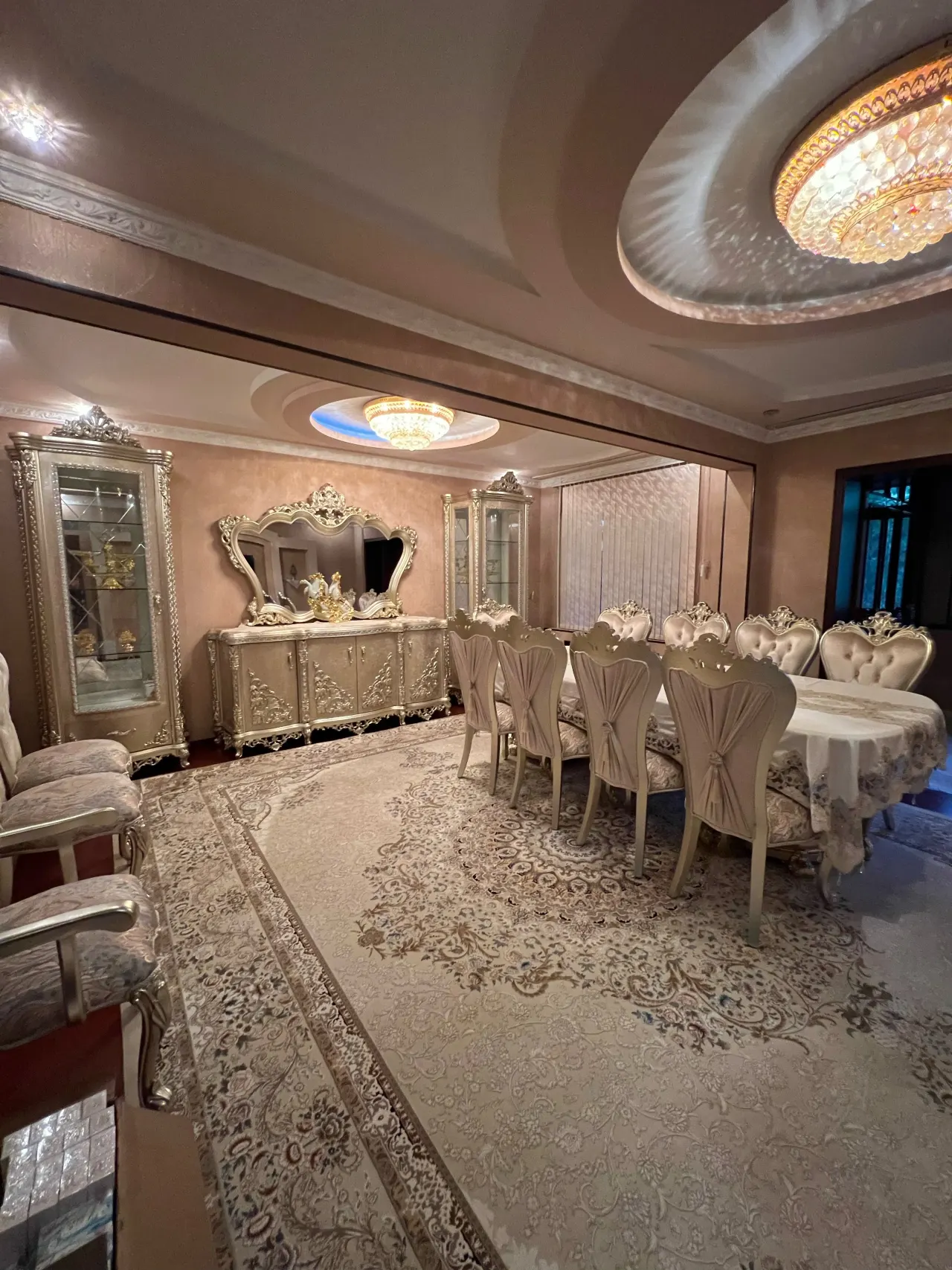 Sotiladi 5 xonali kvartira, 110 m², 3/4 qavat — Uchtepa tumani