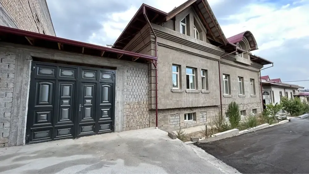 Ijaraga beriladi dala hovli, 8 sotix, 550 m² — Toshkent tumani