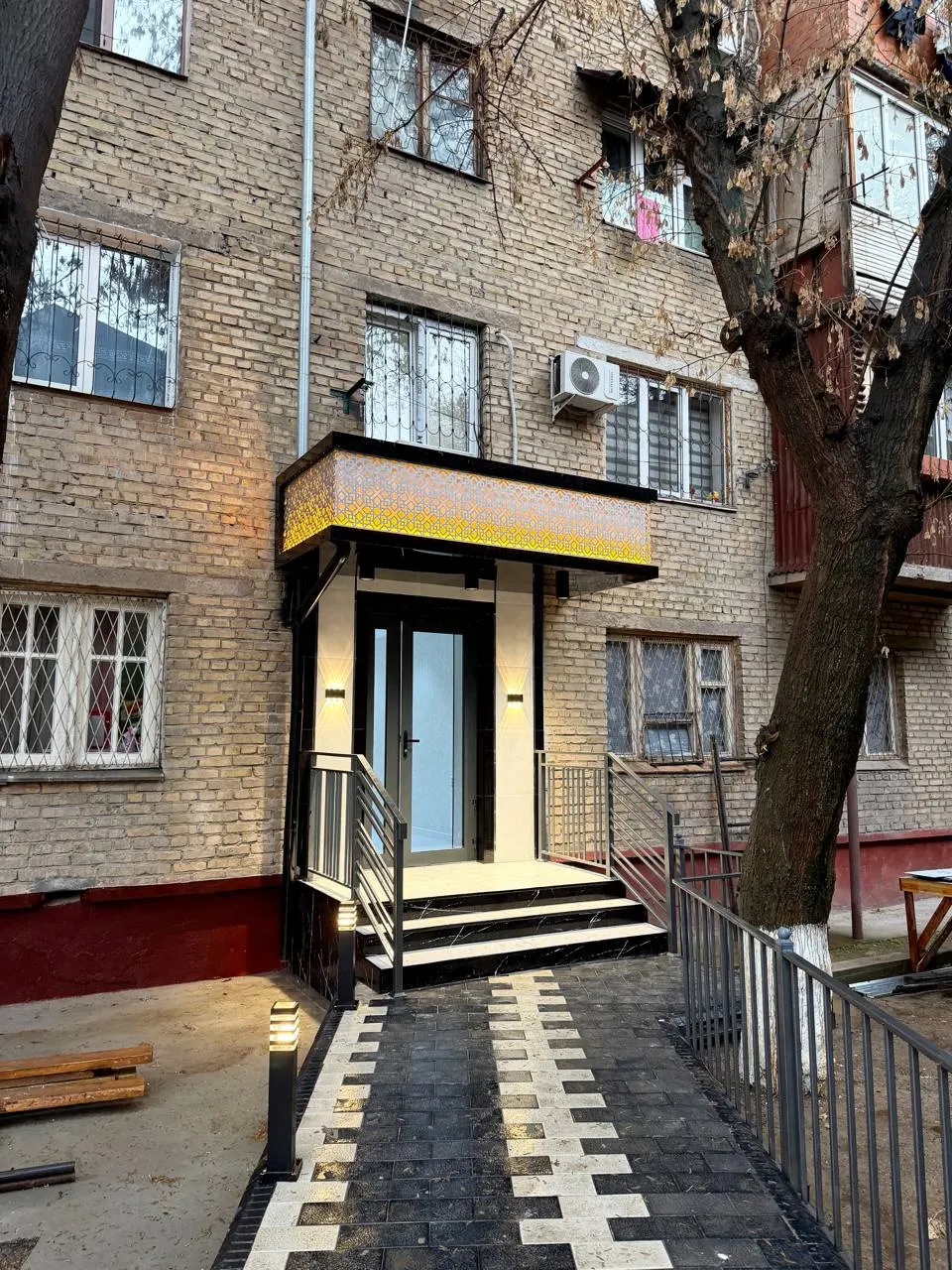 Сотилади тижорат биноси, 60 м², 1/5 қават — Чилонзор тумани