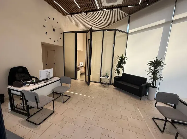 Сотилади офис, 364 м², 2/25 қават — Мирзо Улуғбек тумани