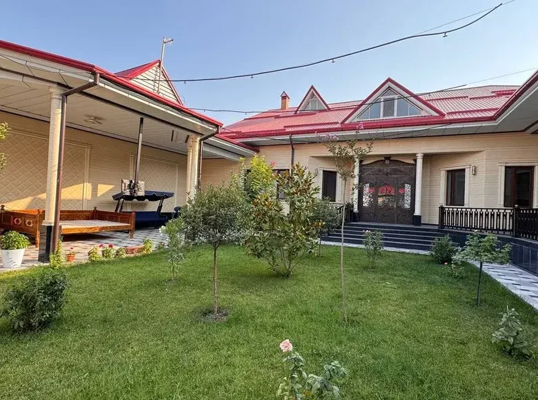Продаётся 10-комнатный дом, 6.8 сот., 680 м², 1/2 этаж — Мирзо-Улугбекский район