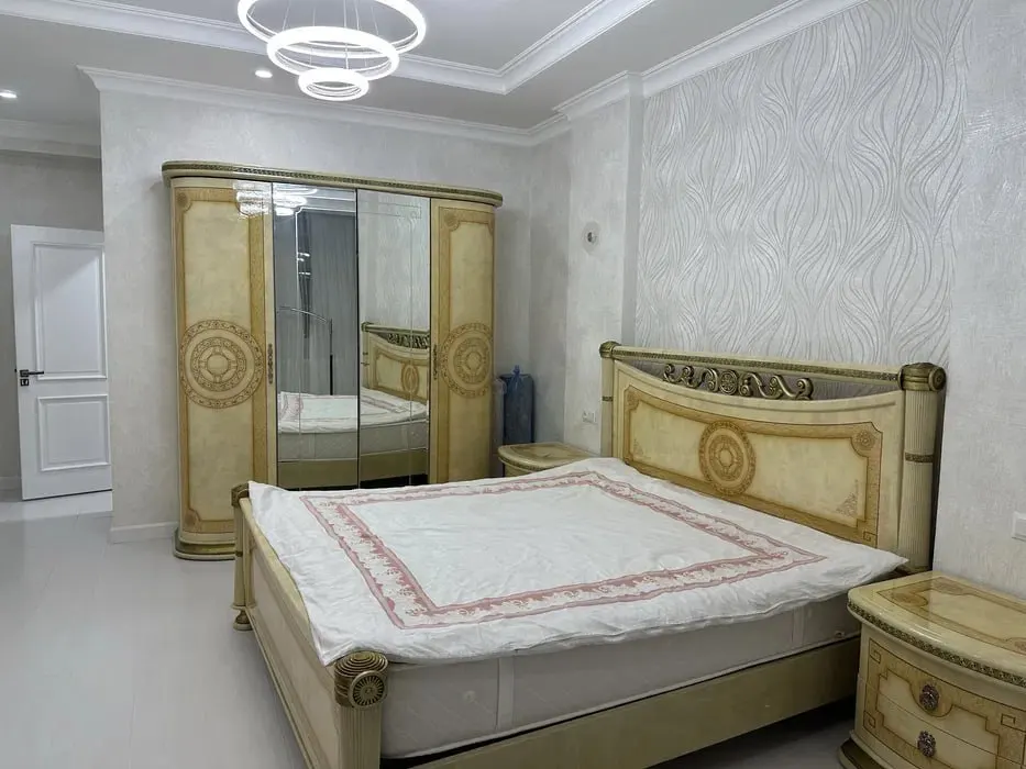 Сдаётся 3-комнатная квартира, 100 м², 6/9 этаж — Яшнабадский район