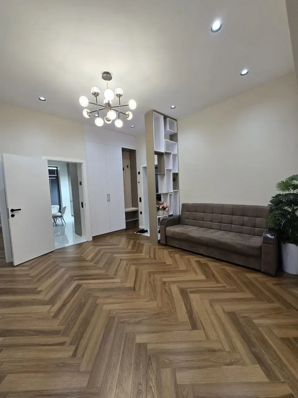 Продаётся 3-комнатная квартира, 85 м², 5/11 этаж — Алмазарский район