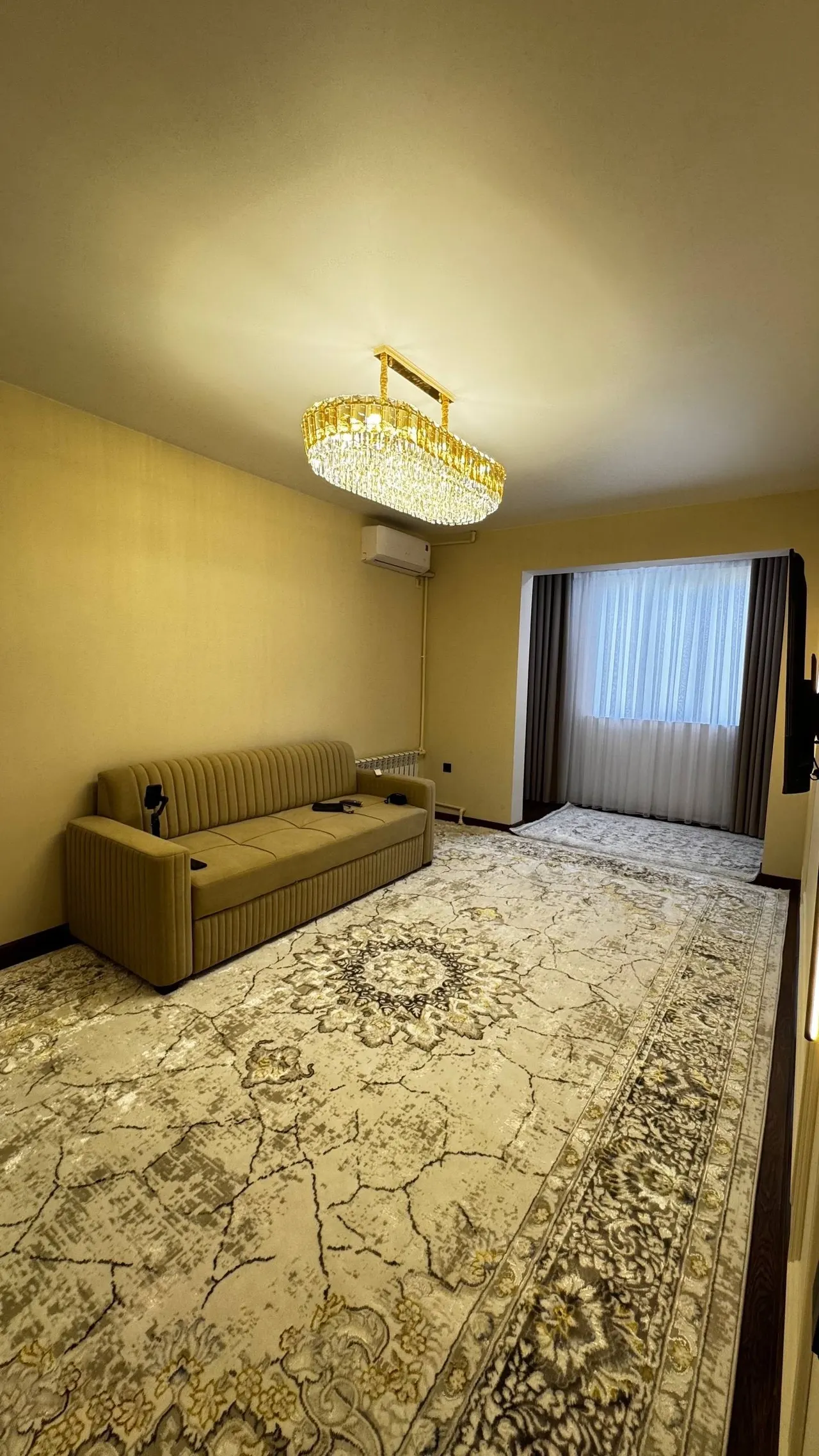Продаётся 2-комнатная квартира, 51 м², 3/4 этаж — Юнусабадский район