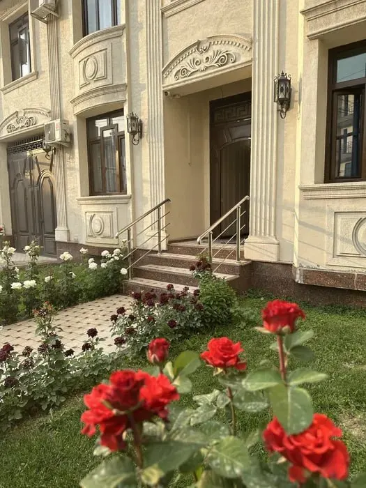 Сдаётся коммерческое помещение, 500 м², 4 сот. — Яшнабадский район