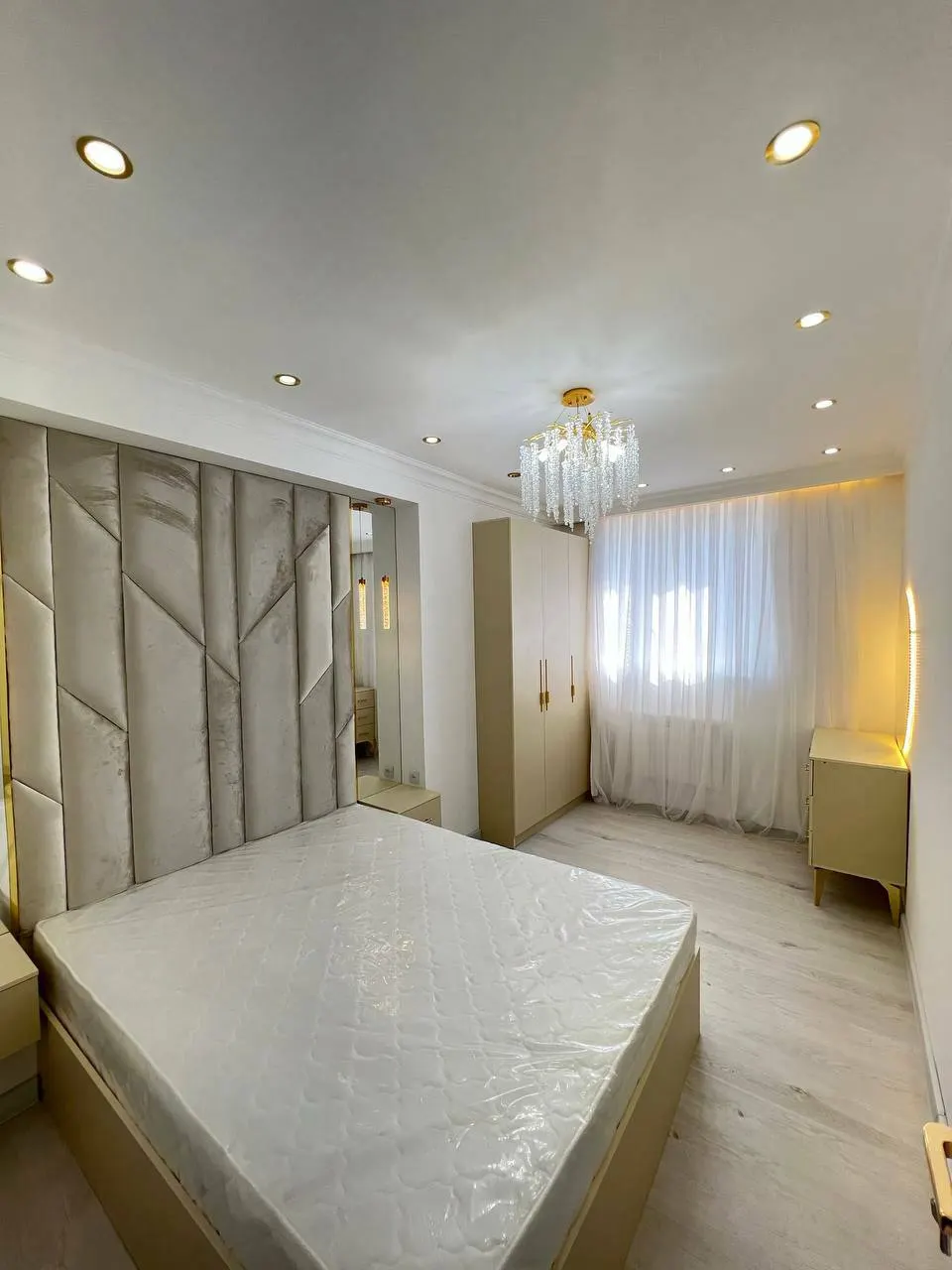 Сдаётся 2-комнатная квартира, 65 м², 5/9 этаж — Мирабадский район