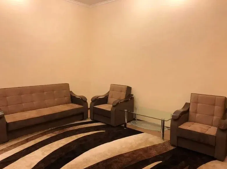 Продаётся 3-комнатная квартира, 77 м², 3/3 этаж — Мирзо-Улугбекский район